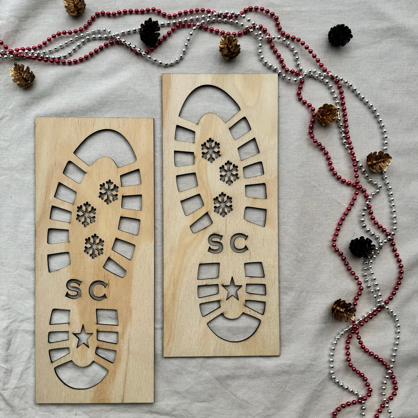 Christmas - Santa Feet Stencil