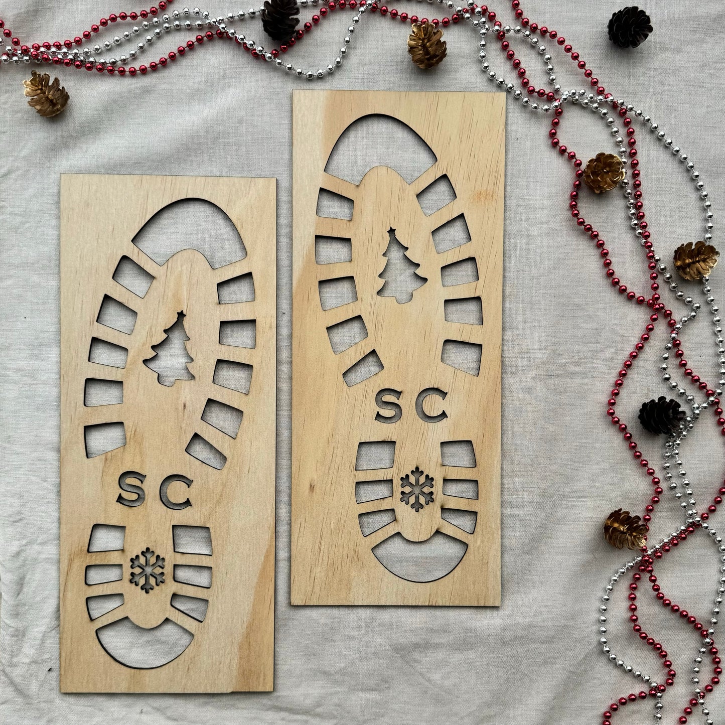 Christmas - Santa Feet Stencil